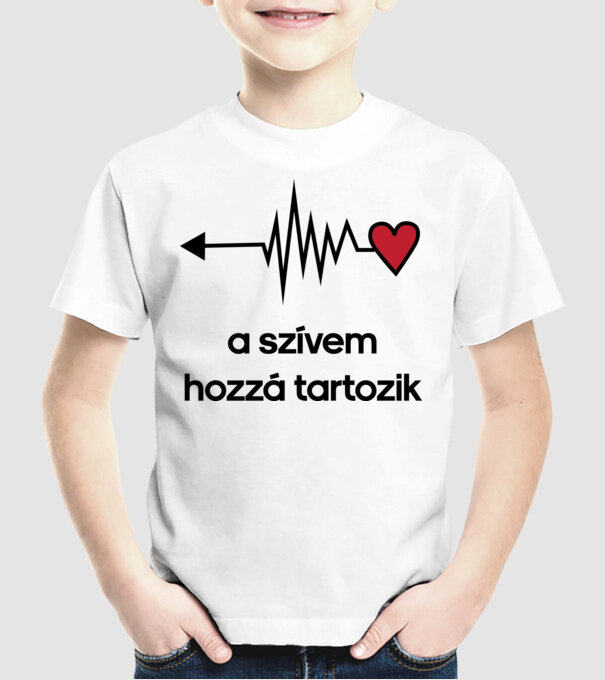  minta fehér pólón