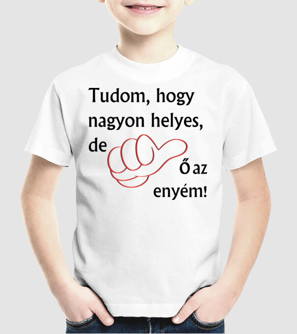  minta fehér pólón