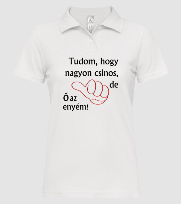  minta fehér pólón