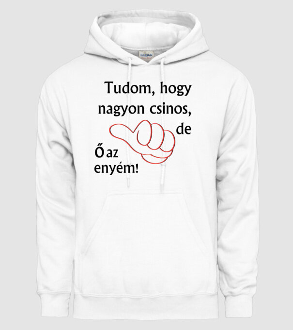  minta fehér pólón