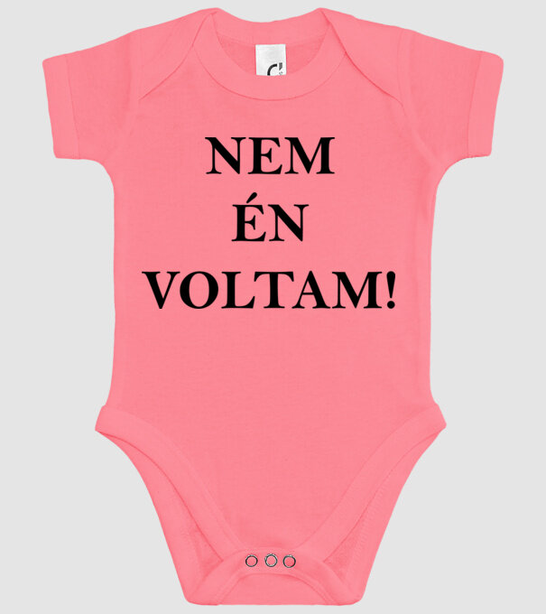  minta rózsaszín pólón