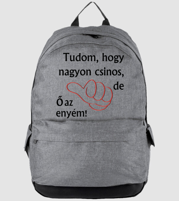  minta szürke pólón