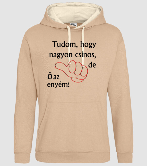  minta homokszín pólón