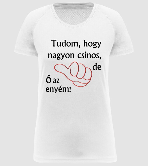  minta fehér pólón