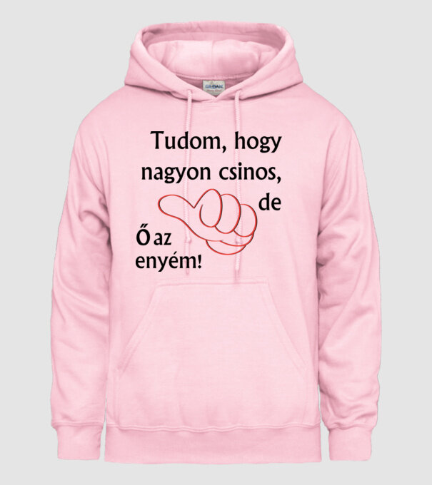  minta világos rózsaszín pólón