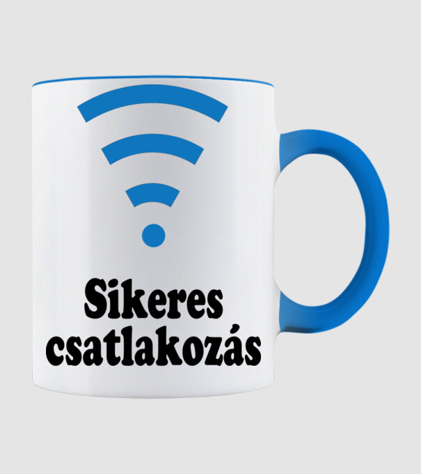  minta világoskék pólón